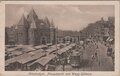 AMSTERDAM-Nieuwmarkt-met-Waag-Gebouw