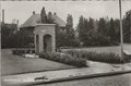 WINTERSWIJK-Monument-Tante-Riek